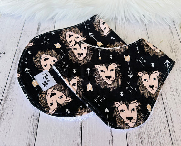 Matching Lion Burp Cloth & Dribble bib